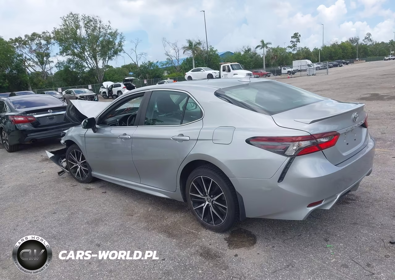 2021 Toyota Camry Se VIN:4T1G11AK0MU416450 - 3