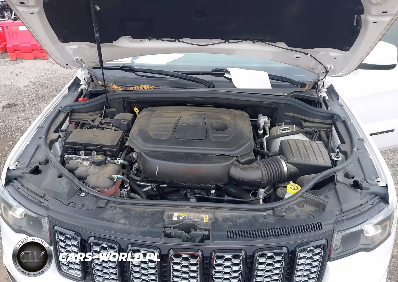 2021 Jeep Grand Cherokee Laredo X 4X4 VIN:1C4RJFAG6MC674421 - 10