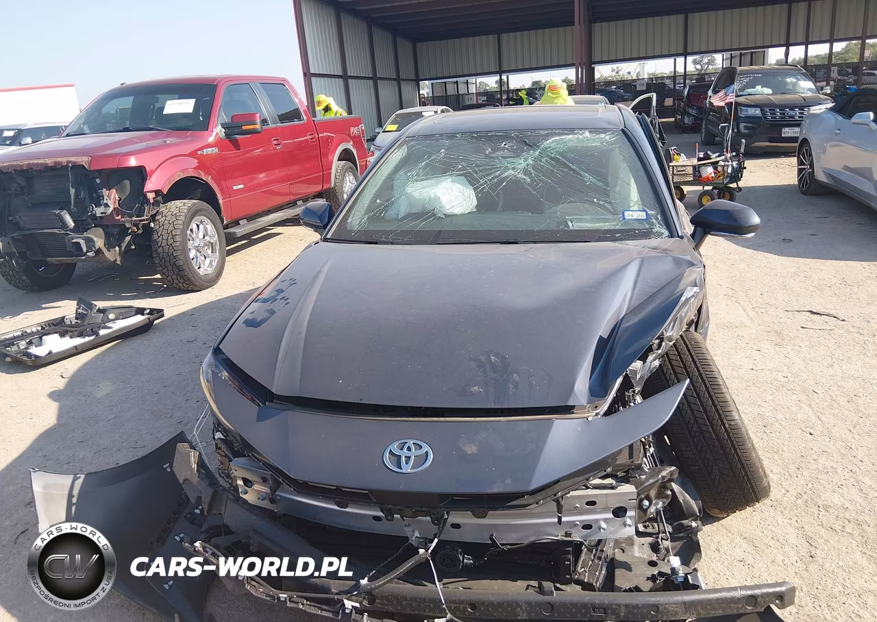 2026 Toyota Camry Se VIN:4T1DAACK9TU735831 - 12