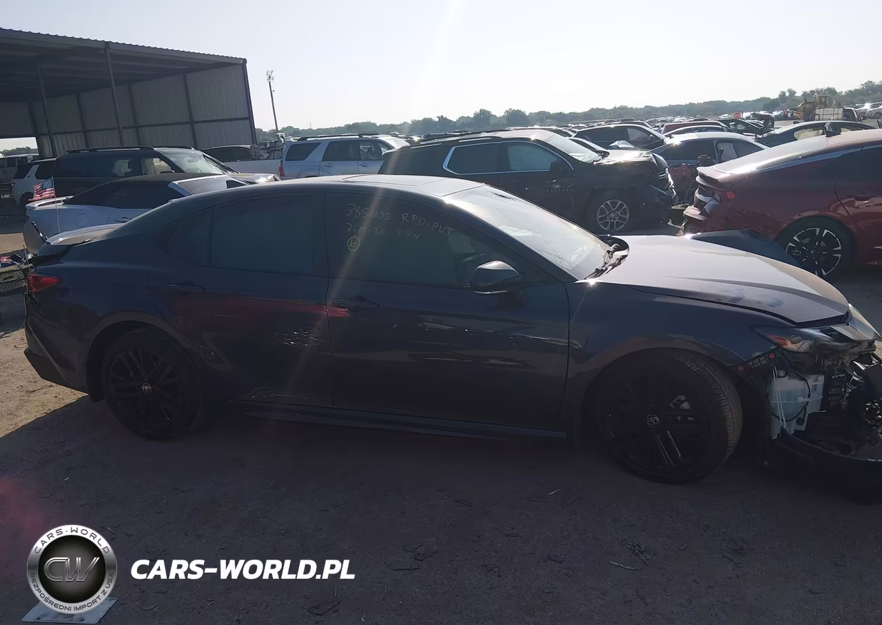 2026 Toyota Camry Se VIN:4T1DAACK9TU735831 - 13