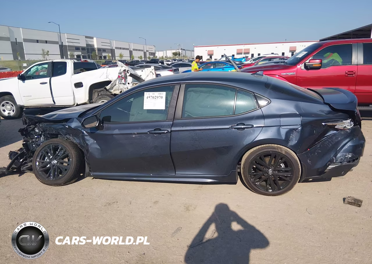 2026 Toyota Camry Se VIN:4T1DAACK9TU735831 - 14