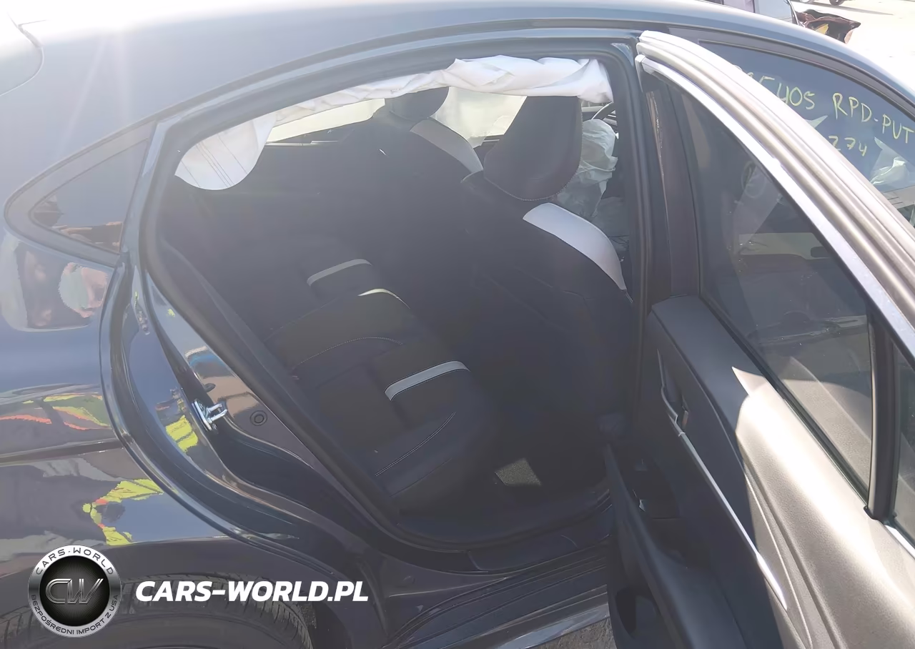 2026 Toyota Camry Se VIN:4T1DAACK9TU735831 - 8