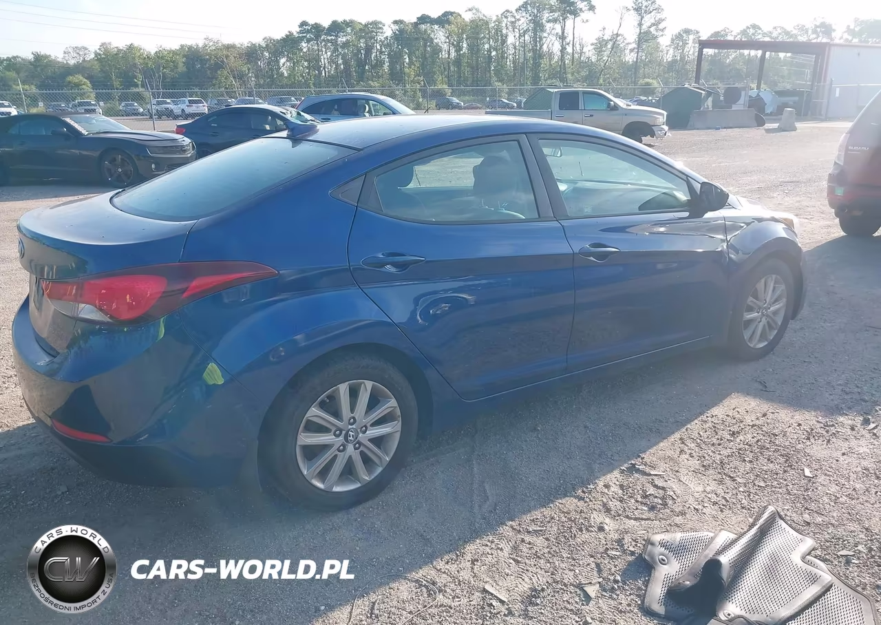 2016 Hyundai Elantra Se VIN:5NPDH4AEXGH724951 - 4