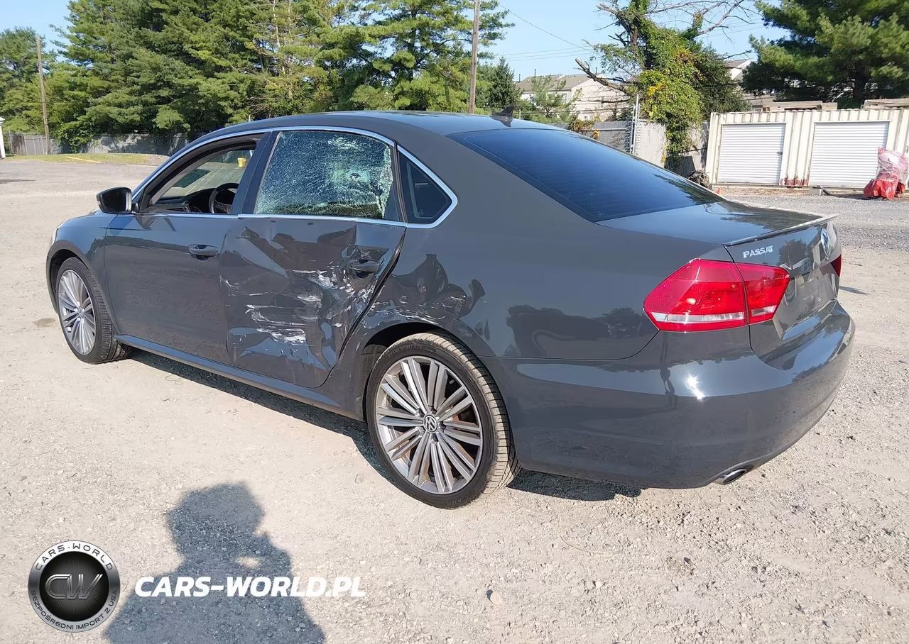 2014 Volkswagen Passat 1.8T Sport VIN:1VWBT7A35EC088094 - 3