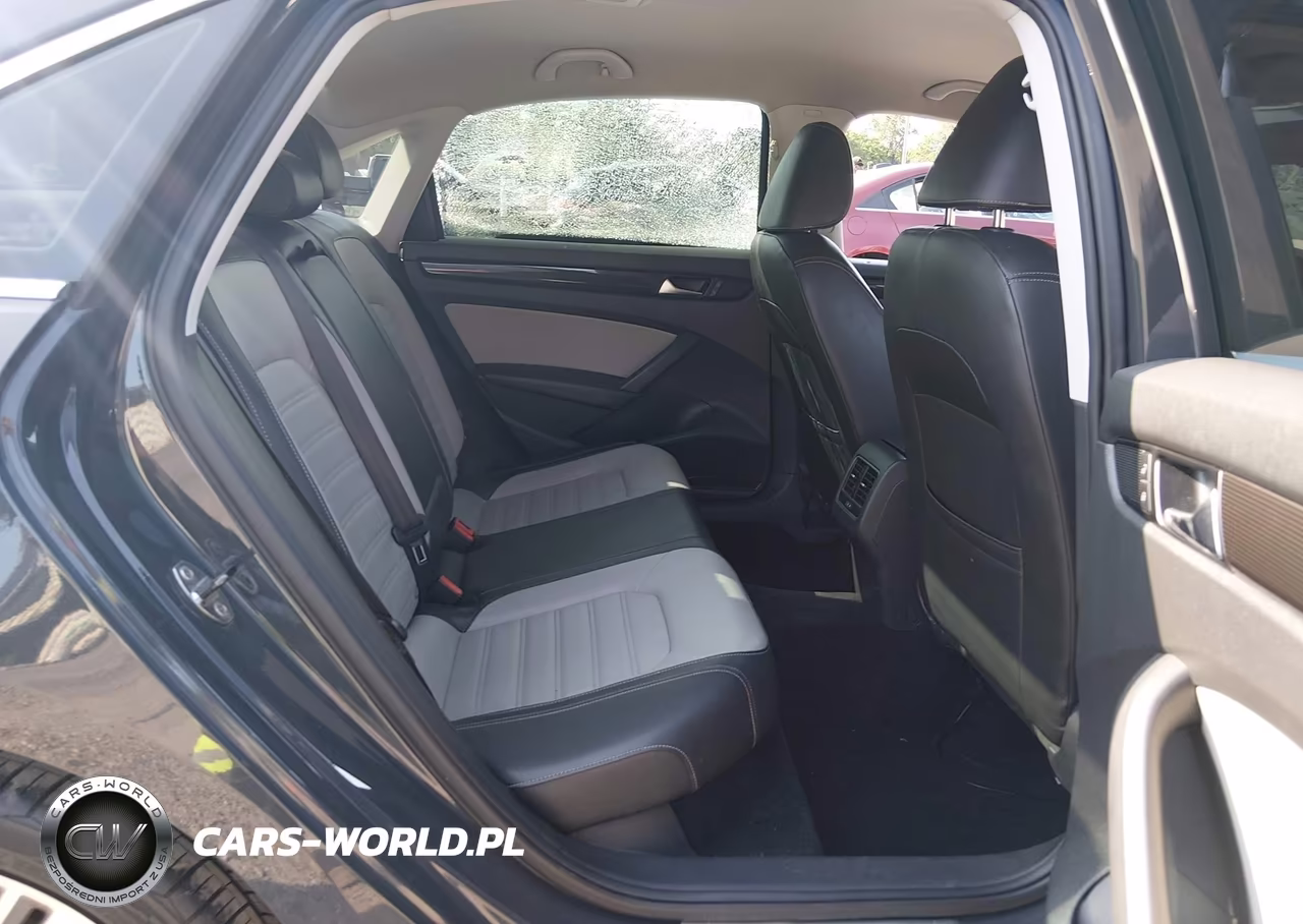 2014 Volkswagen Passat 1.8T Sport VIN:1VWBT7A35EC088094 - 8