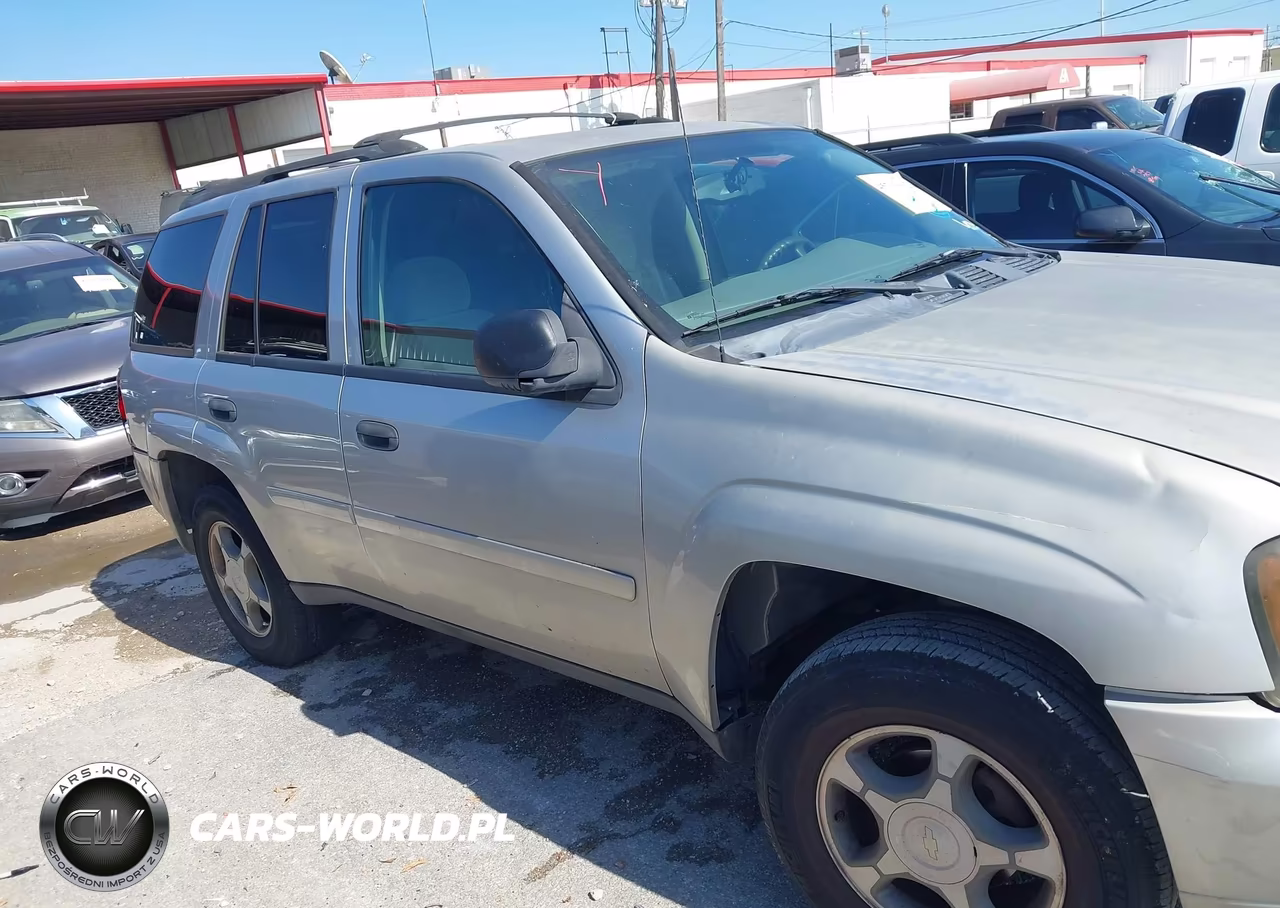 2007 Chevrolet Trailblazer Ls VIN:1GNDS13S672155981 - 13