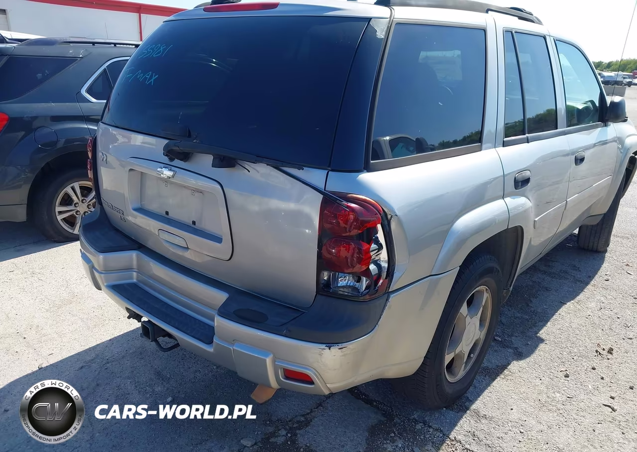 2007 Chevrolet Trailblazer Ls VIN:1GNDS13S672155981 - 6