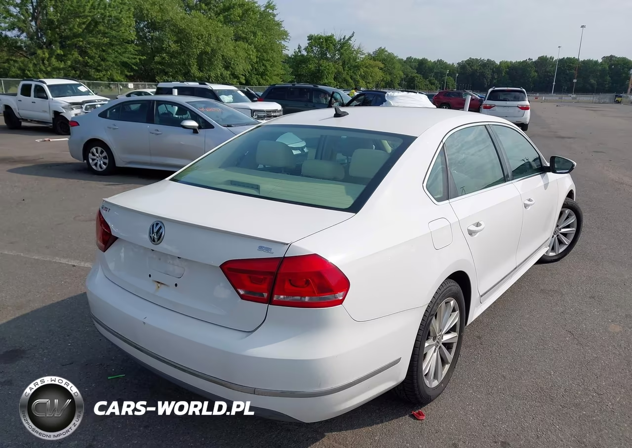 2012 Volkswagen Passat 2.5L Sel Premium VIN:1VWCP7A34CC039541 - 4