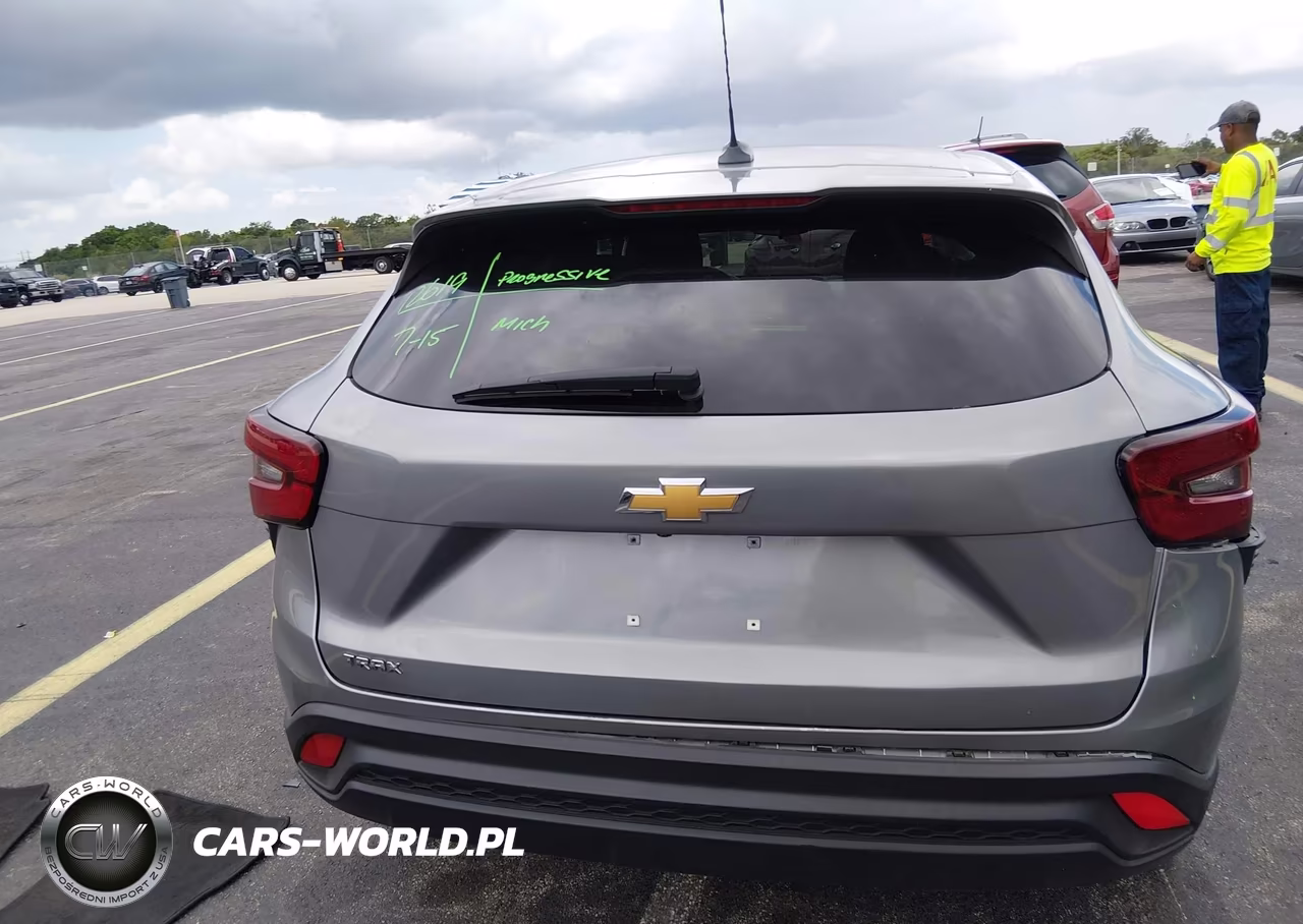 2024 Chevrolet Trax Fwd Sp VIN:KL77LFE28RC056165 - 16