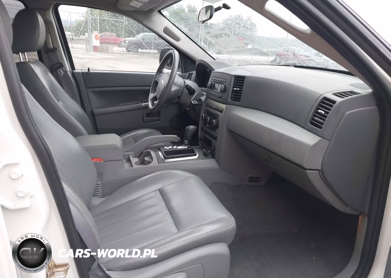 2007 Jeep Grand Cherokee Laredo VIN:1J8GS48KX7C624119 - 5
