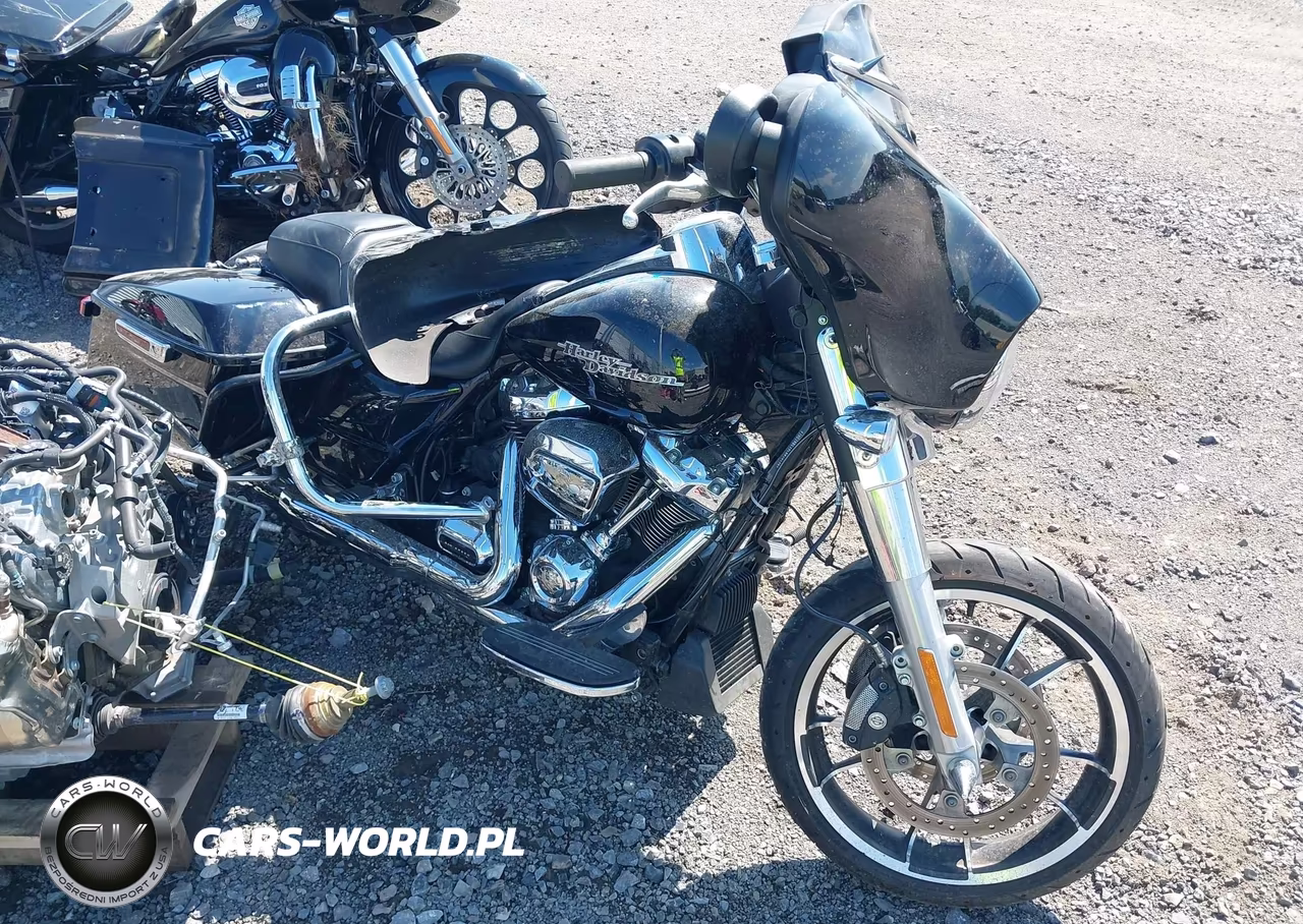 2020 Harley-Davidson Flhx VIN:1HD1KBC15LB670150 - 14