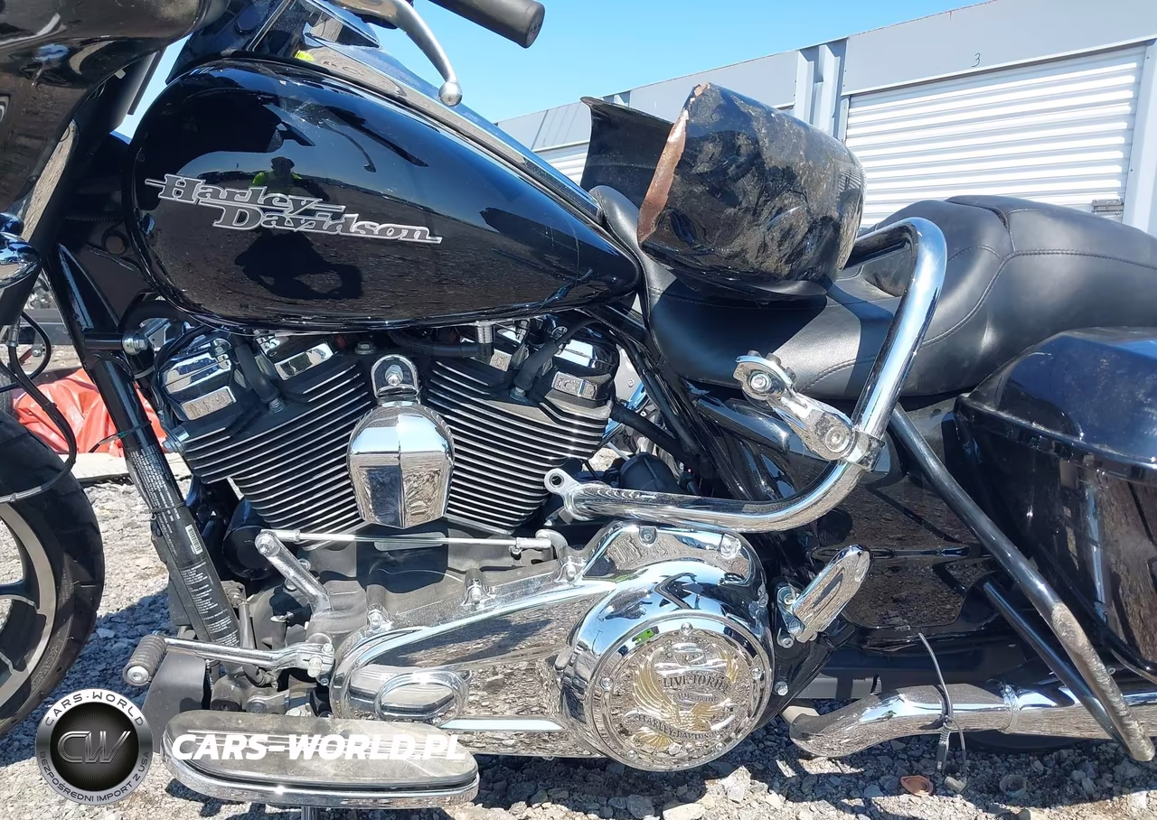 2020 Harley-Davidson Flhx VIN:1HD1KBC15LB670150 - 9