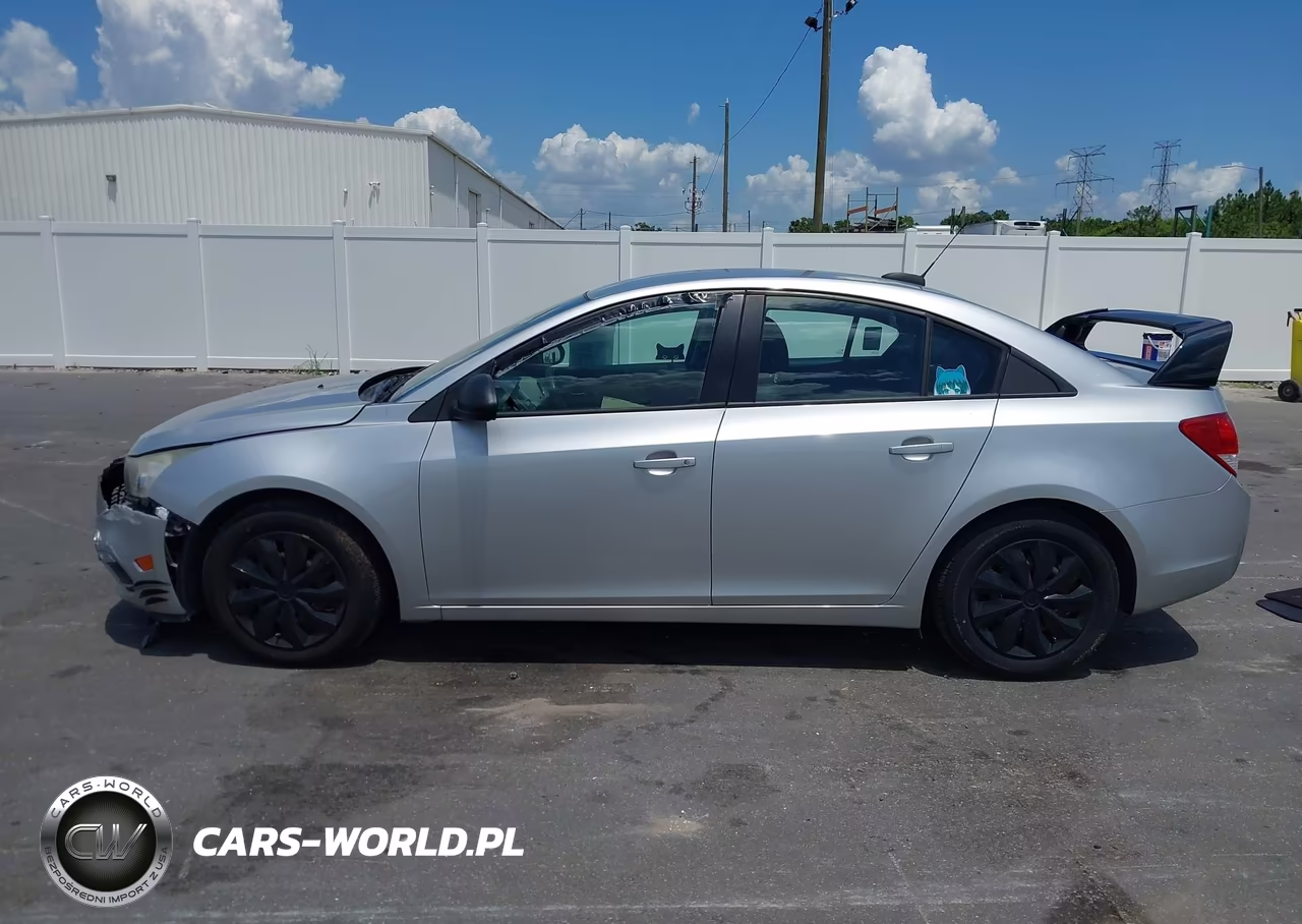 2016 Chevrolet Cruze Limited Ls Auto VIN:1G1PC5SH4G7213081 - 14