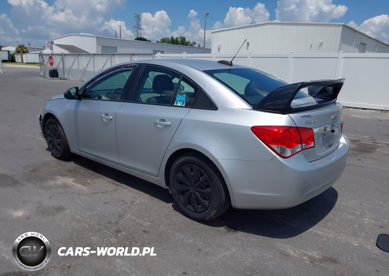 2016 Chevrolet Cruze Limited Ls Auto VIN:1G1PC5SH4G7213081 - 3