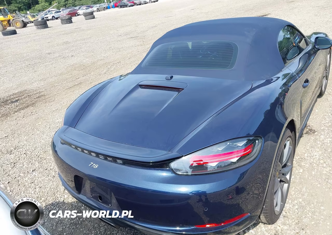 2018 Porsche 718 Boxster VIN:WP0CA2A81JS210851 - 16