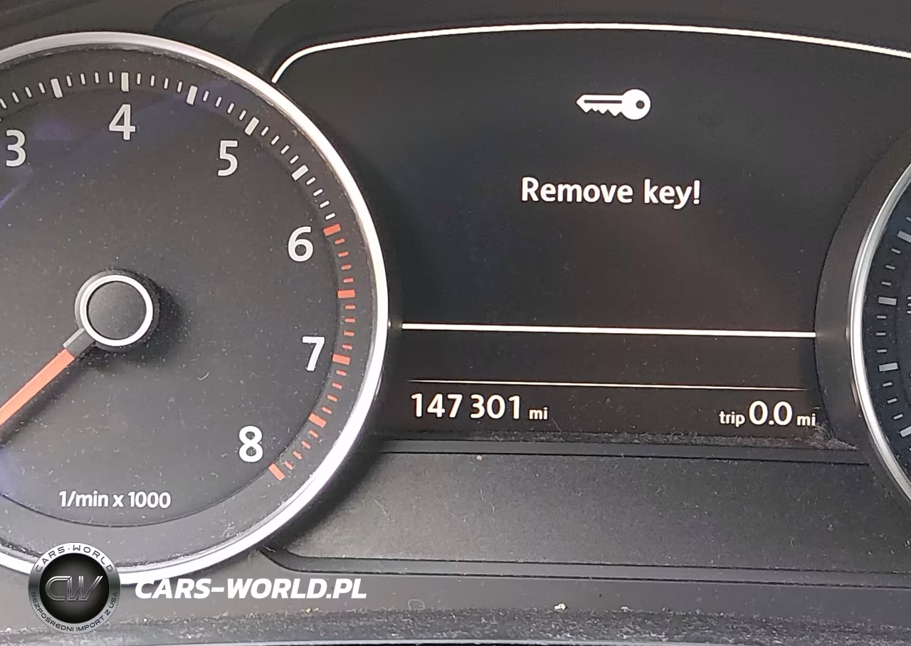 2014 Volkswagen Touareg 3.6L R-Line VIN:WVGDF9BPXED007516 - 15