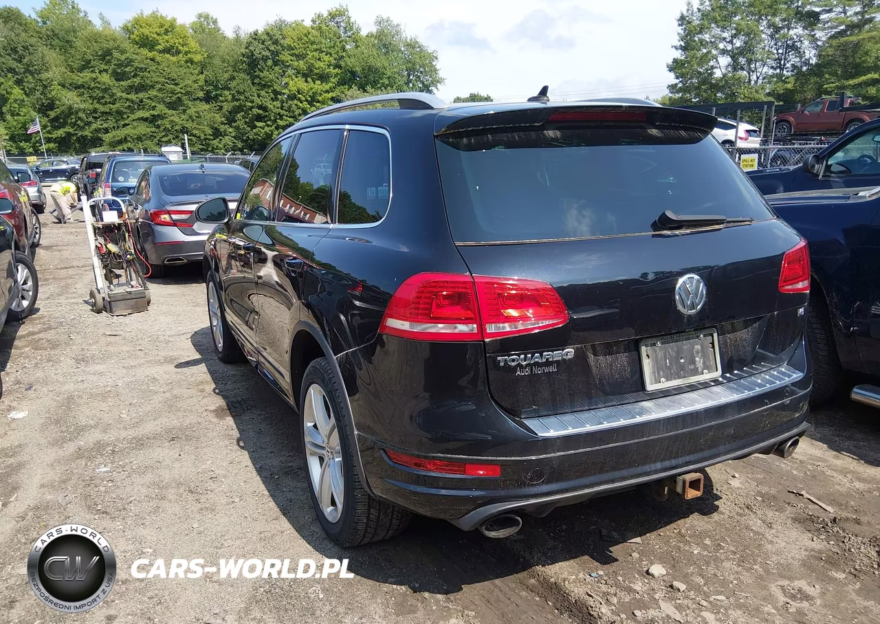 2014 Volkswagen Touareg 3.6L R-Line VIN:WVGDF9BPXED007516 - 3