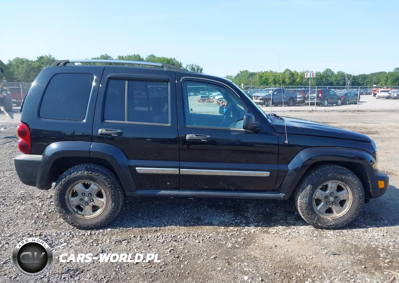 2005 Jeep Liberty Limited Edition VIN:1J4GK58K15W523151 - 13