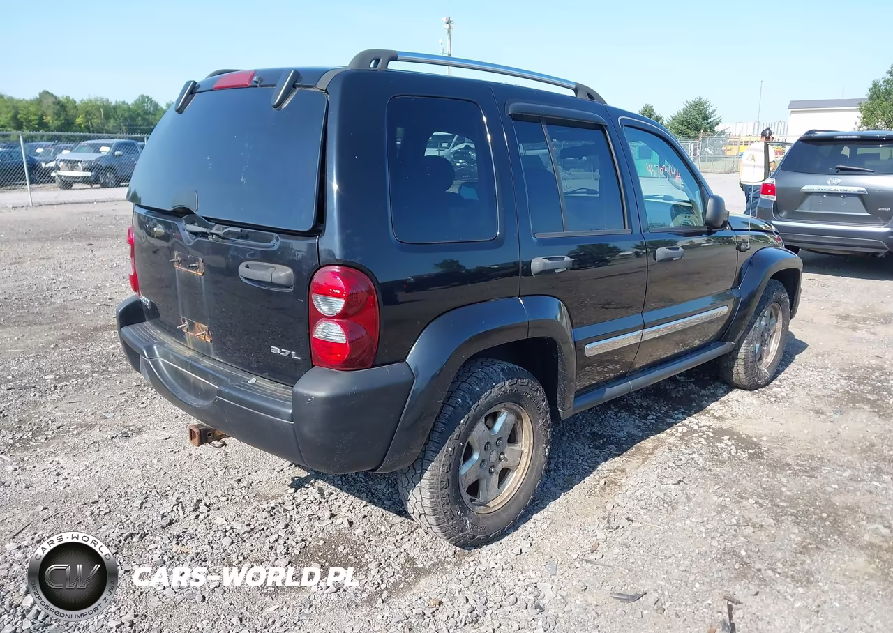 2005 Jeep Liberty Limited Edition VIN:1J4GK58K15W523151 - 4