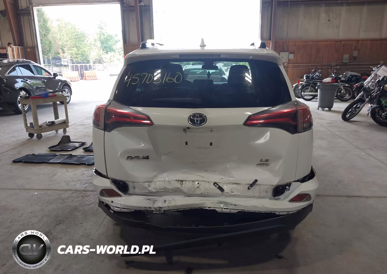 2018 Toyota Rav4 Le VIN:JTMBFREV4JJ723118 - 6