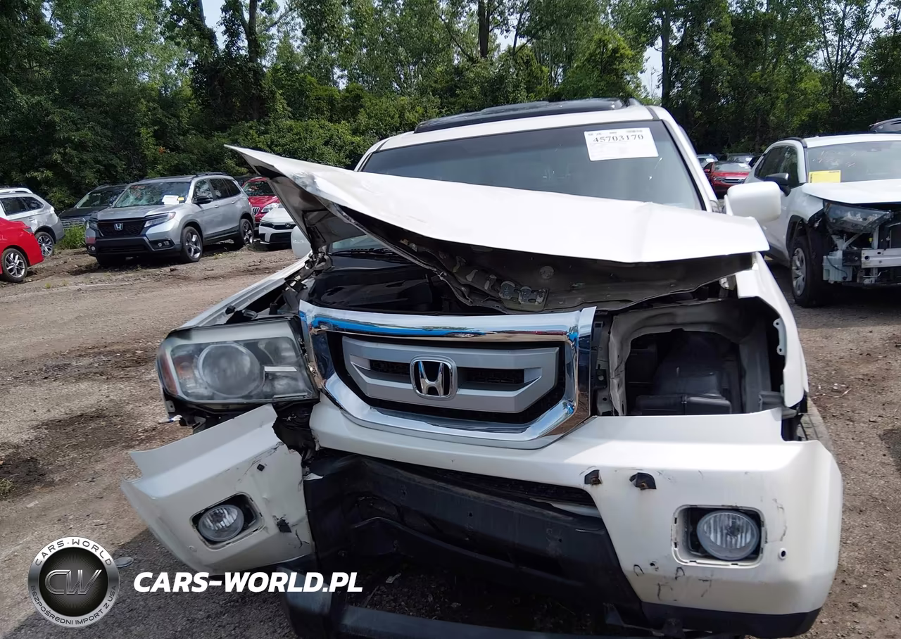 2011 Honda Pilot Touring VIN:5FNYF4H91BB022637 - 13