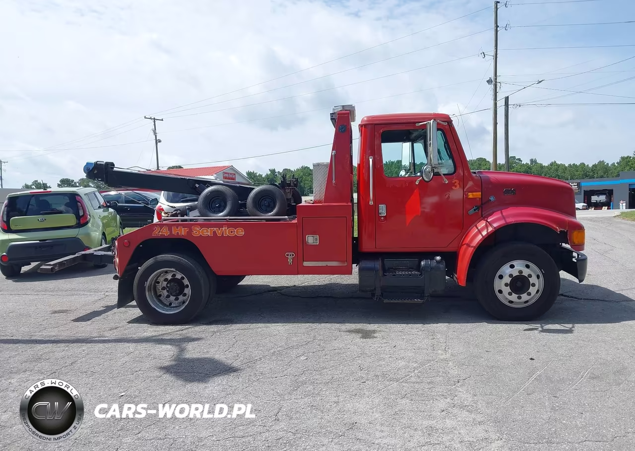 1996 International 4000 4700 VIN:1HTSCABK3TH243296 - 17