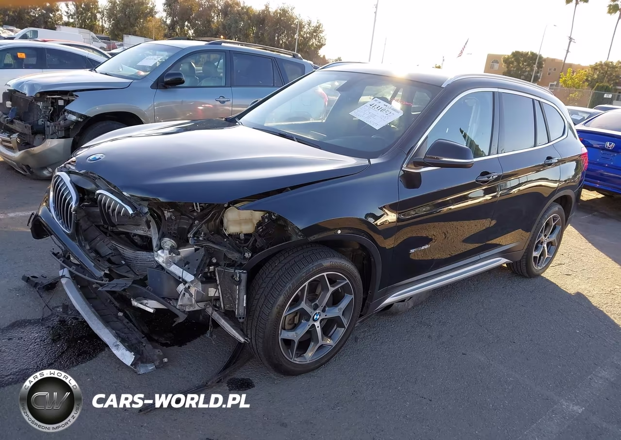 2017 BMW X1 VIN:WBXHU7C30H5H33210 - 2