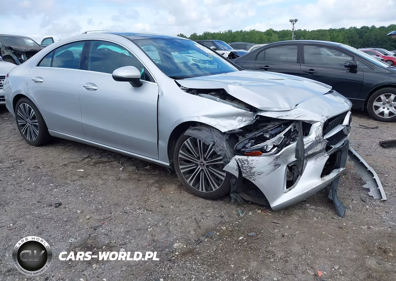 2023 Mercedes-Benz Cla 250 Coupe 4Matic – zdjęcie 1 z 16