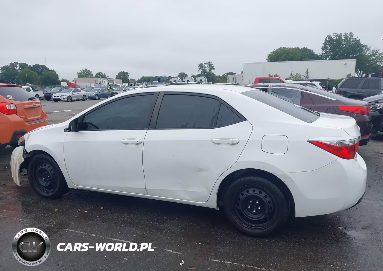 2015 Toyota Corolla Le VIN:2T1BURHE7FC251971 - 14