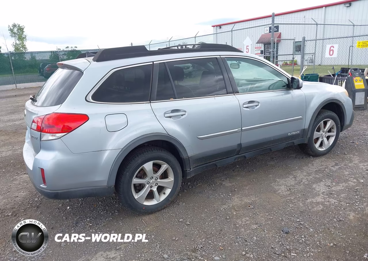2013 Subaru Outback 2.5I Limited VIN:4S4BRCKC2D3255238 - 4