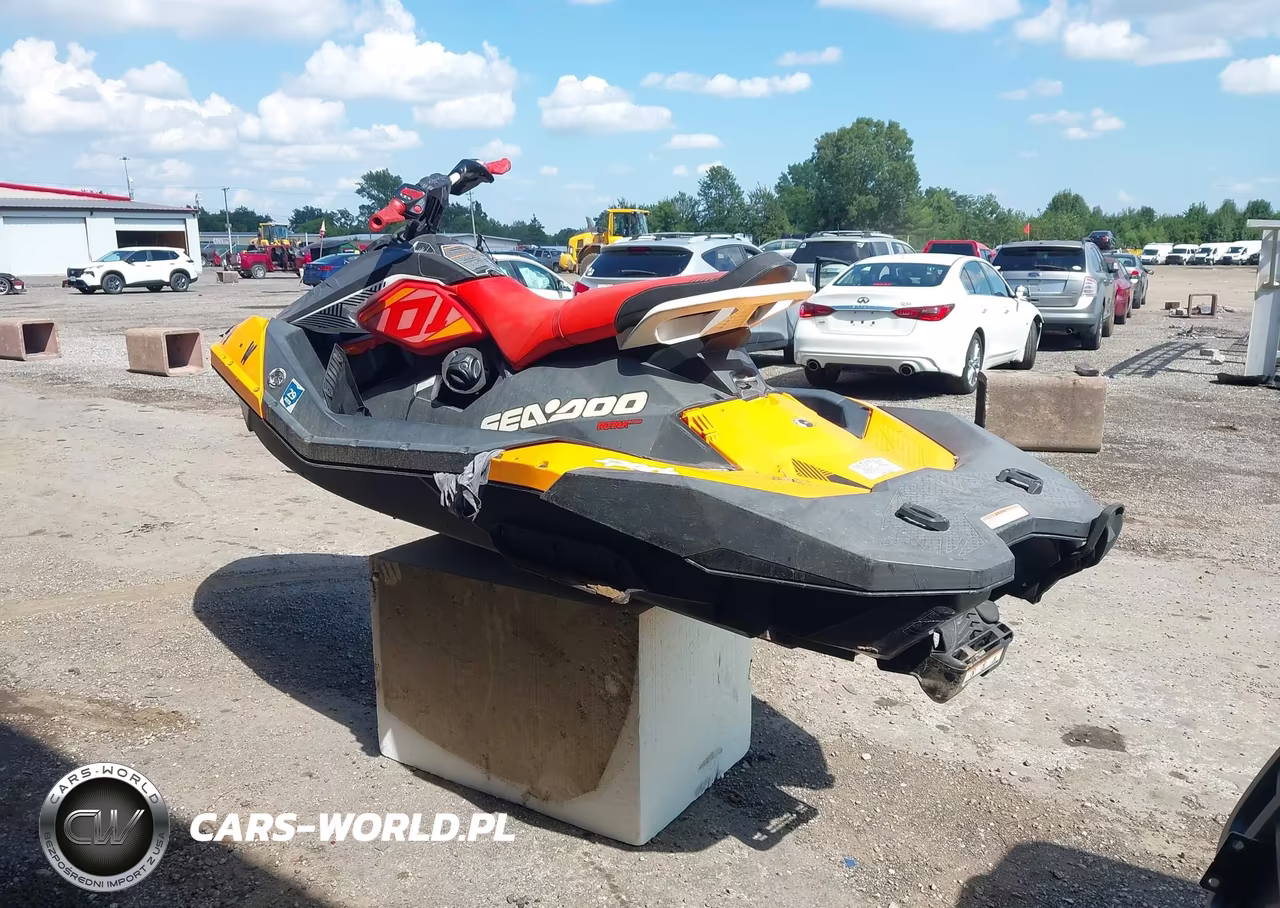 2019 Seadoo Trixx VIN:00000YDV80039C818 - 3