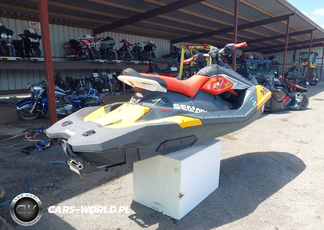 2019 Seadoo Trixx VIN:00000YDV80039C818 - 4
