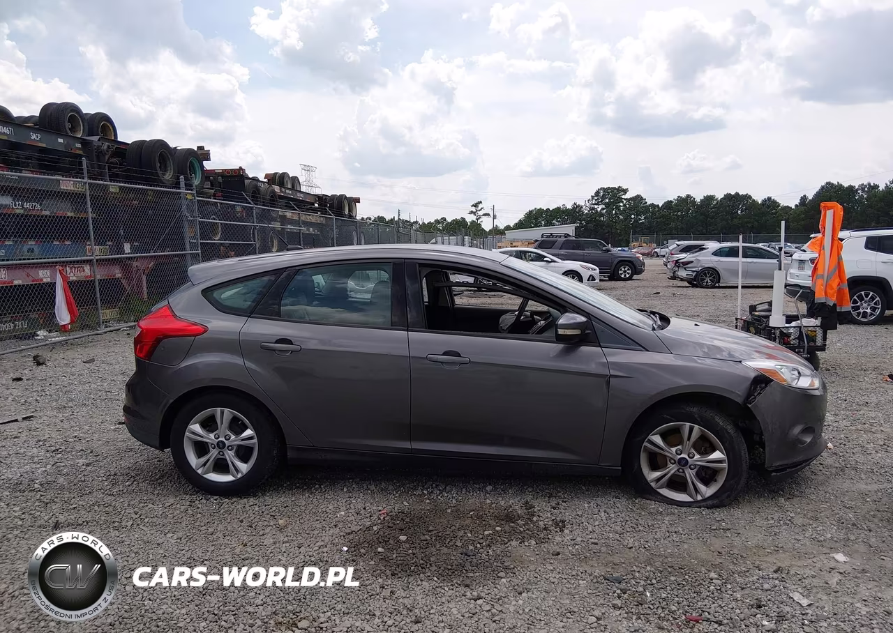 2013 Ford Focus Se VIN:1FADP3K28DL338463 - 14
