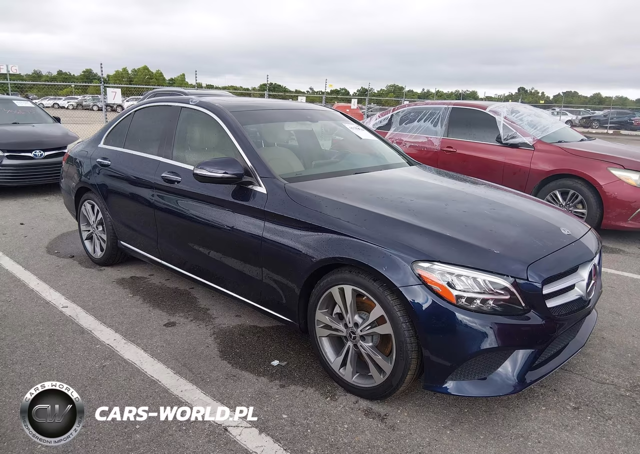 2019 Mercedes-Benz C 300