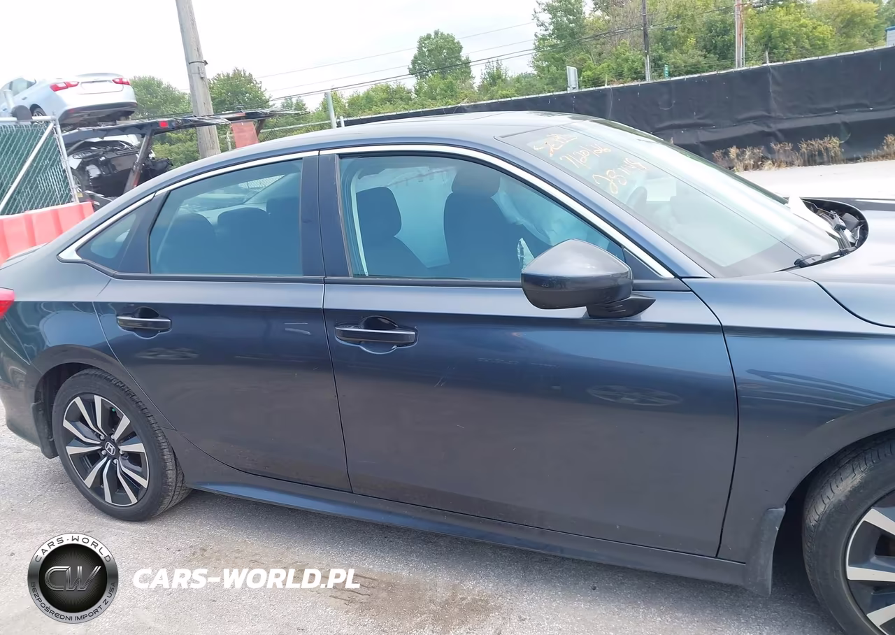 2023 Honda Civic VIN:2HGFE1F7XPH311674 - 13