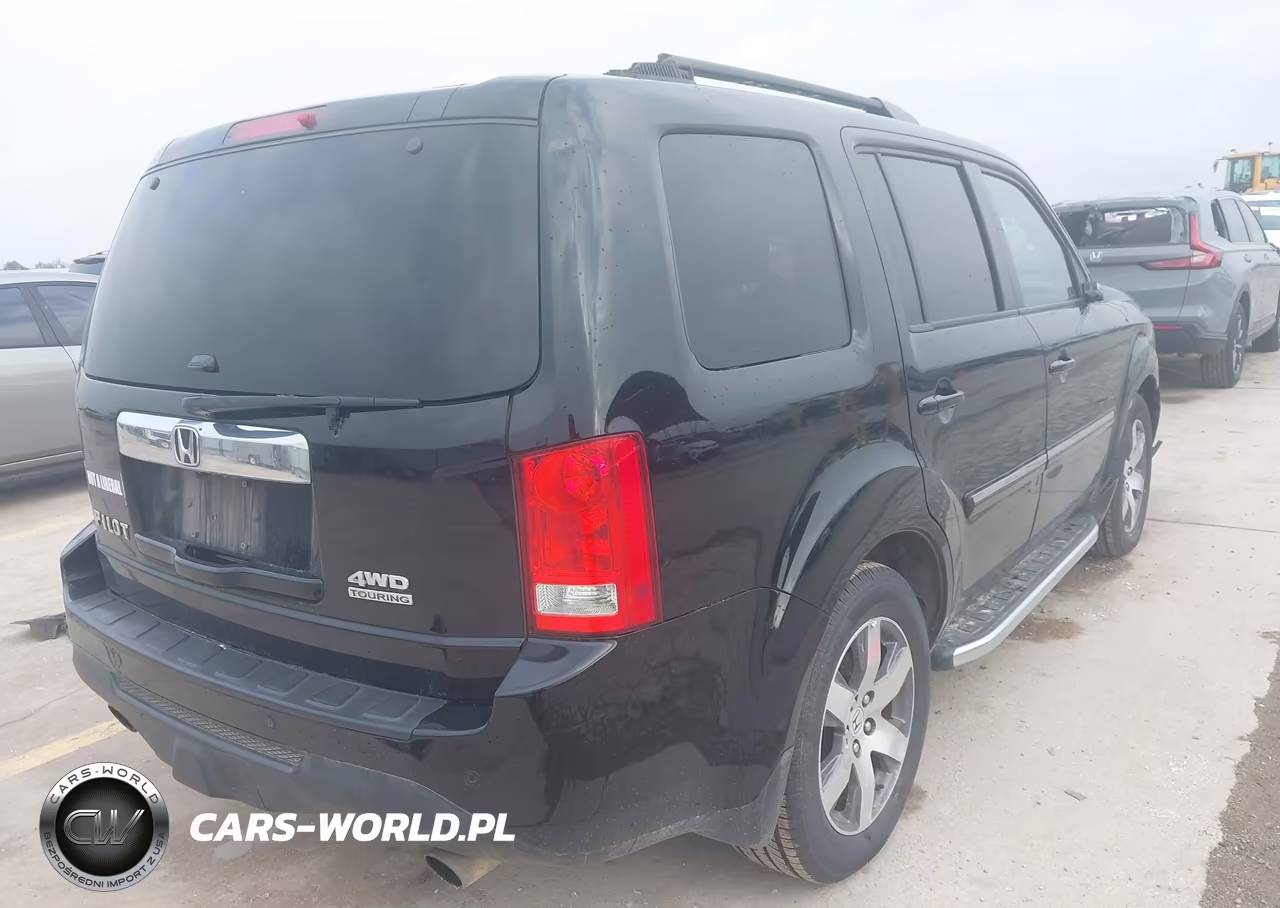 2015 Honda Pilot Touring VIN:5FNYF4H95FB071989 - 4