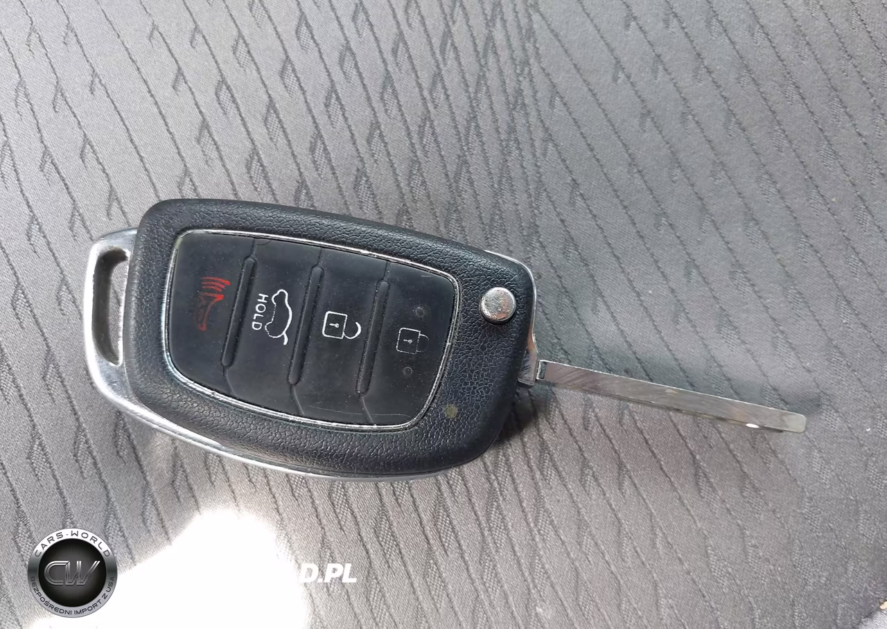 2014 Hyundai Santa Fe Sport 2.4L VIN:5XYZU3LB9EG200824 - 11