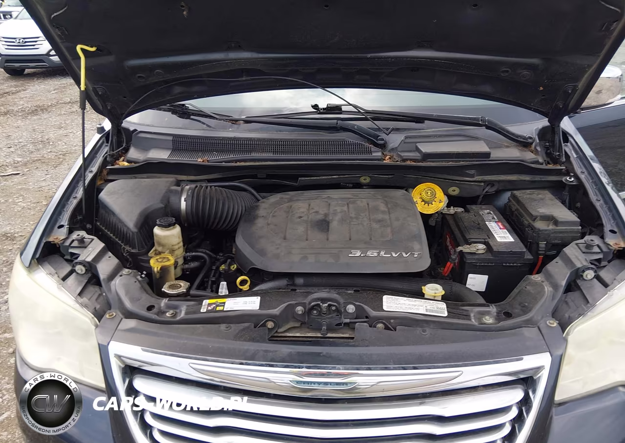2014 Chrysler Town & Country Touring-L VIN:2C4RC1CG1ER163993 - 10