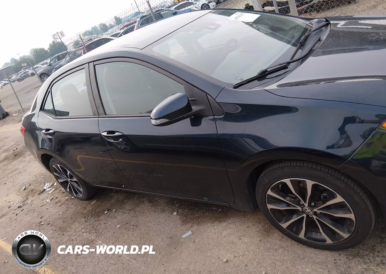 2018 Toyota Corolla Se VIN:2T1BURHE8JC057071 - 13