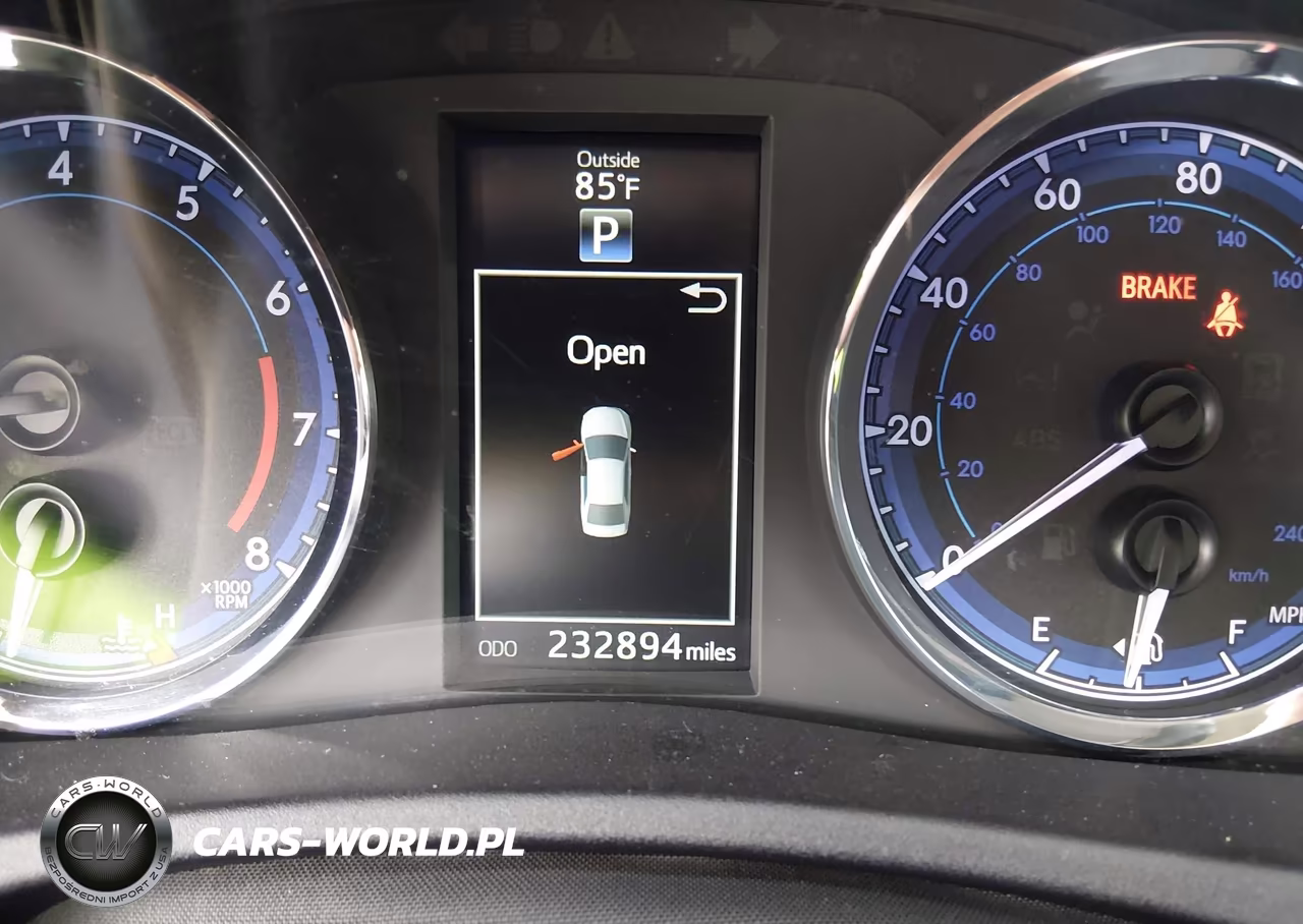 2018 Toyota Corolla Se VIN:2T1BURHE8JC057071 - 15