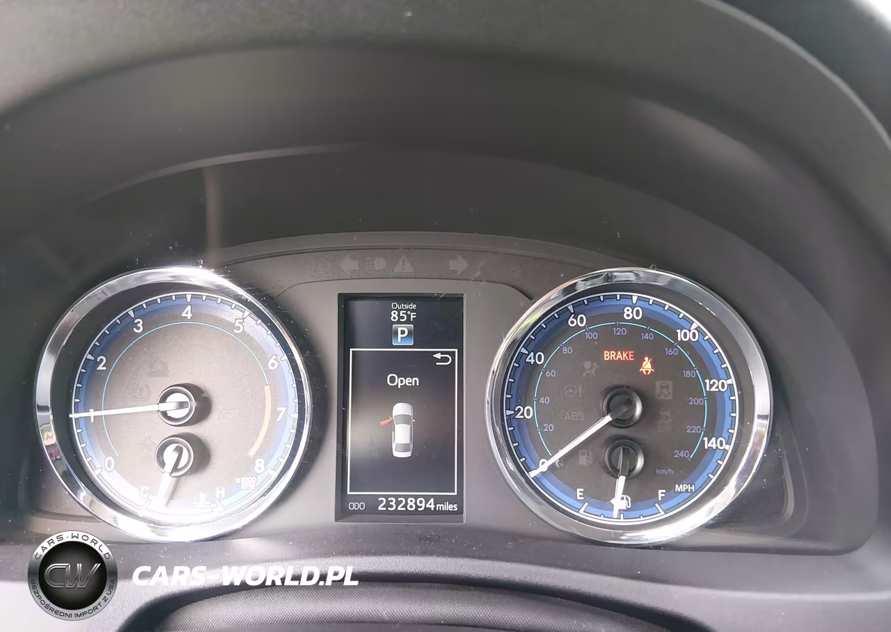 2018 Toyota Corolla Se VIN:2T1BURHE8JC057071 - 7