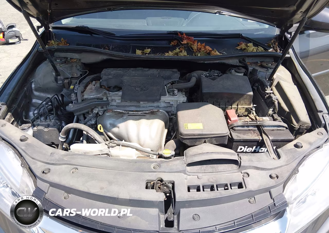 2015 Toyota Camry Le VIN:4T1BF1FK1FU073834 - 10