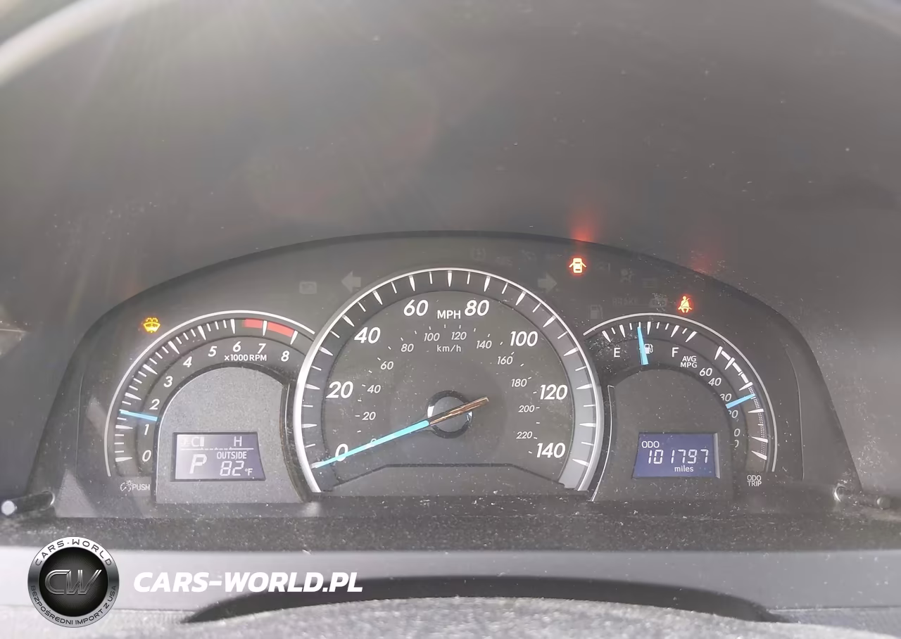 2015 Toyota Camry Le VIN:4T1BF1FK1FU073834 - 7