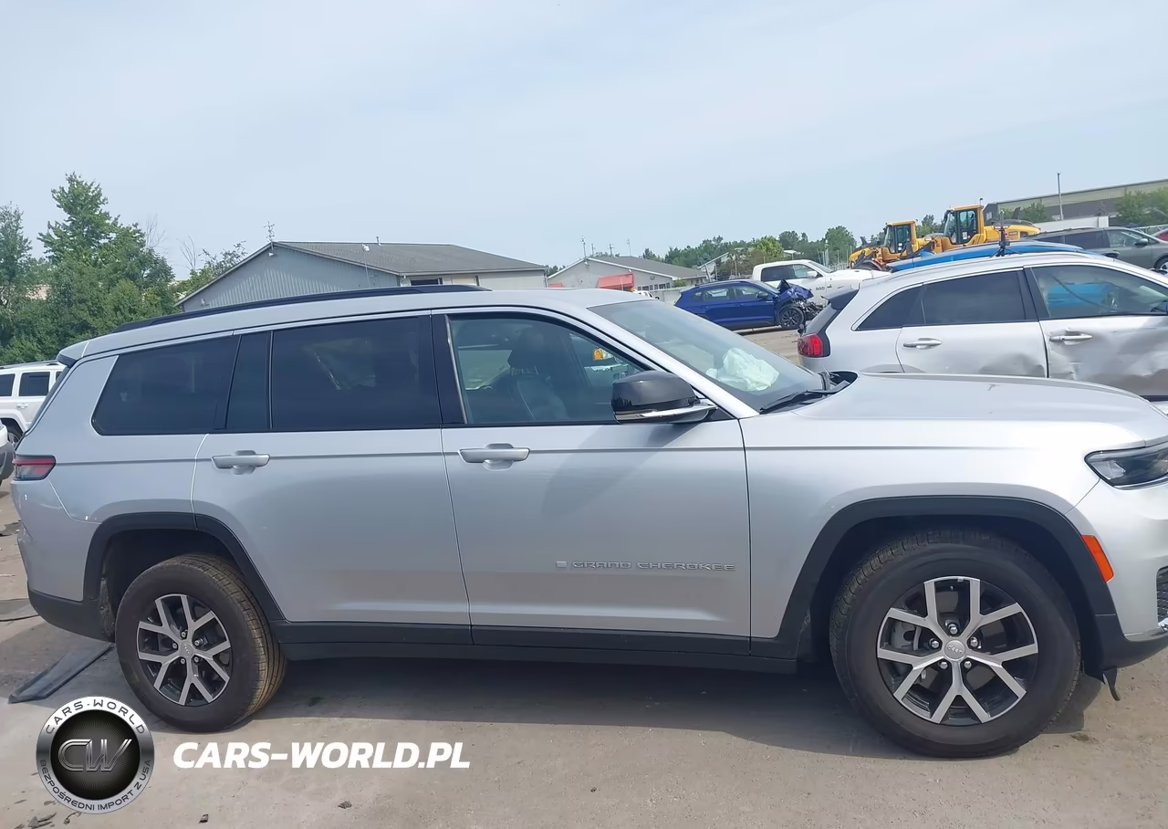 2024 Jeep Grand Cherokee L Limited 4X4 VIN:1C4RJKBG5R8589068 - 13