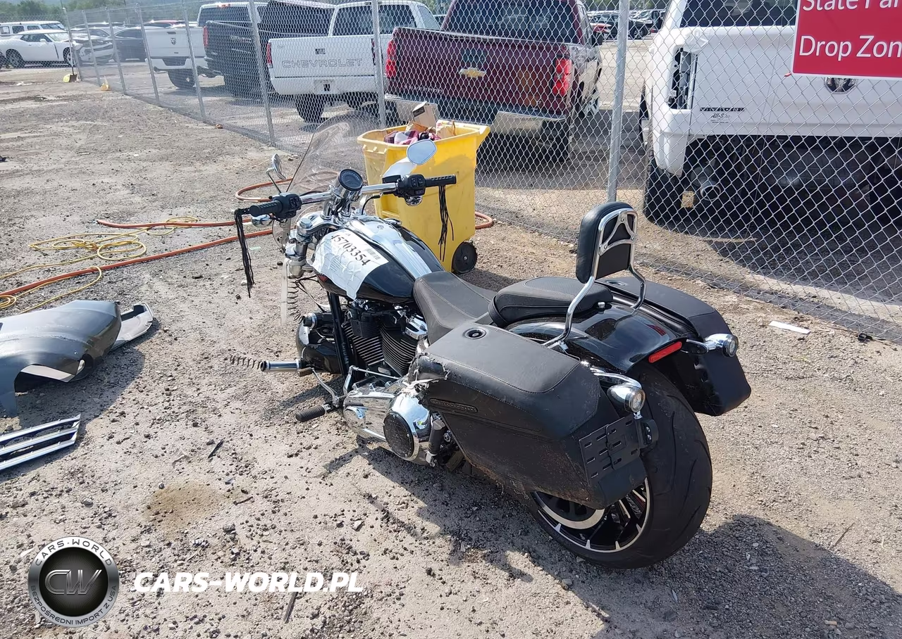 2025 Harley-Davidson Fxbr VIN:1HD1YE916SB026808 - 3