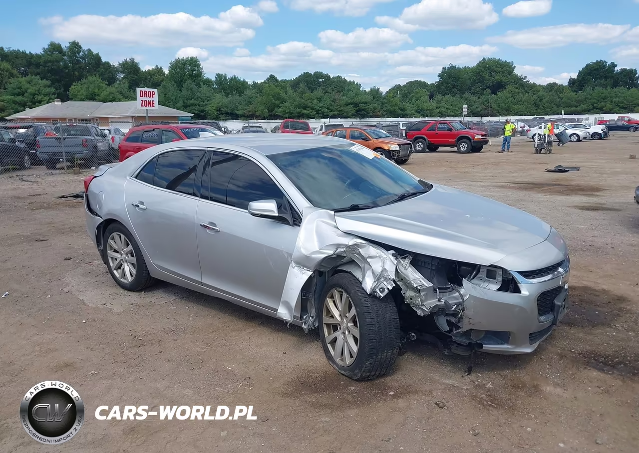 2015 Chevrolet Malibu 1Lz – zdjęcie 1 z 17