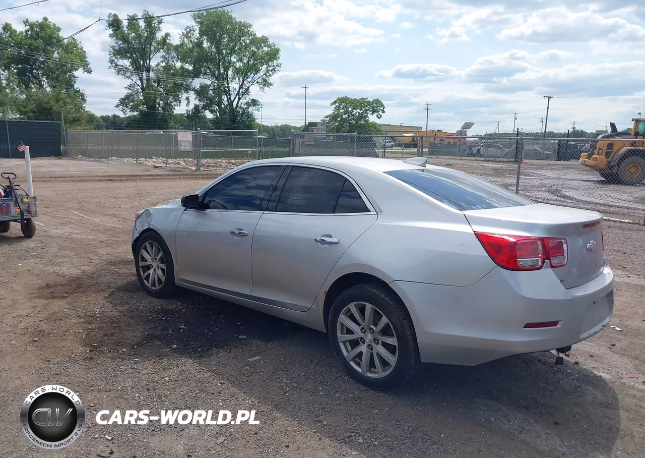 2015 Chevrolet Malibu 1Lz VIN:1G11F5SL4FF301392 - 3