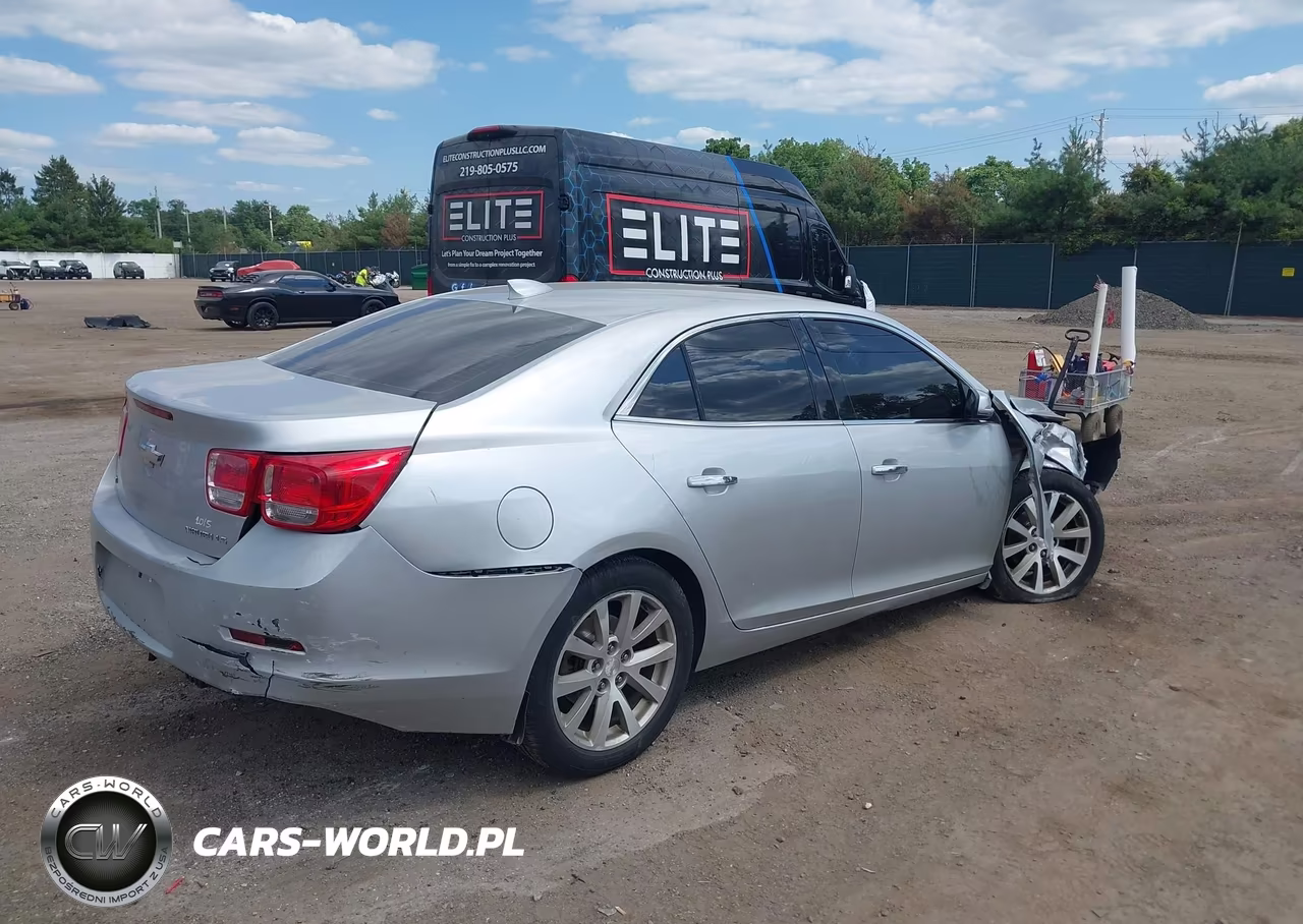 2015 Chevrolet Malibu 1Lz VIN:1G11F5SL4FF301392 - 4