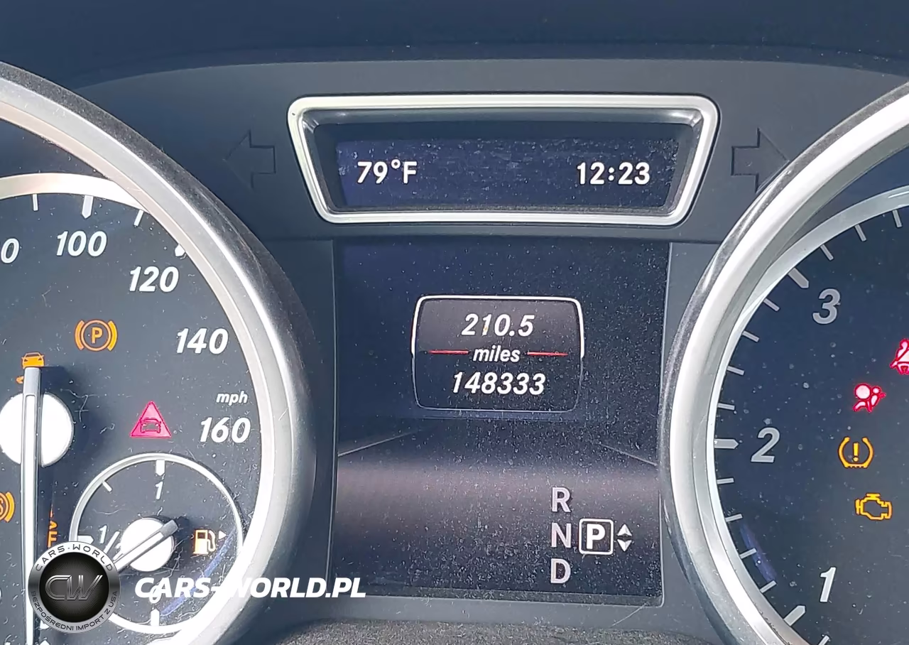 2015 Mercedes-Benz Ml 250 Bluetec 4Matic VIN:4JGDA0EB9FA484242 - 15