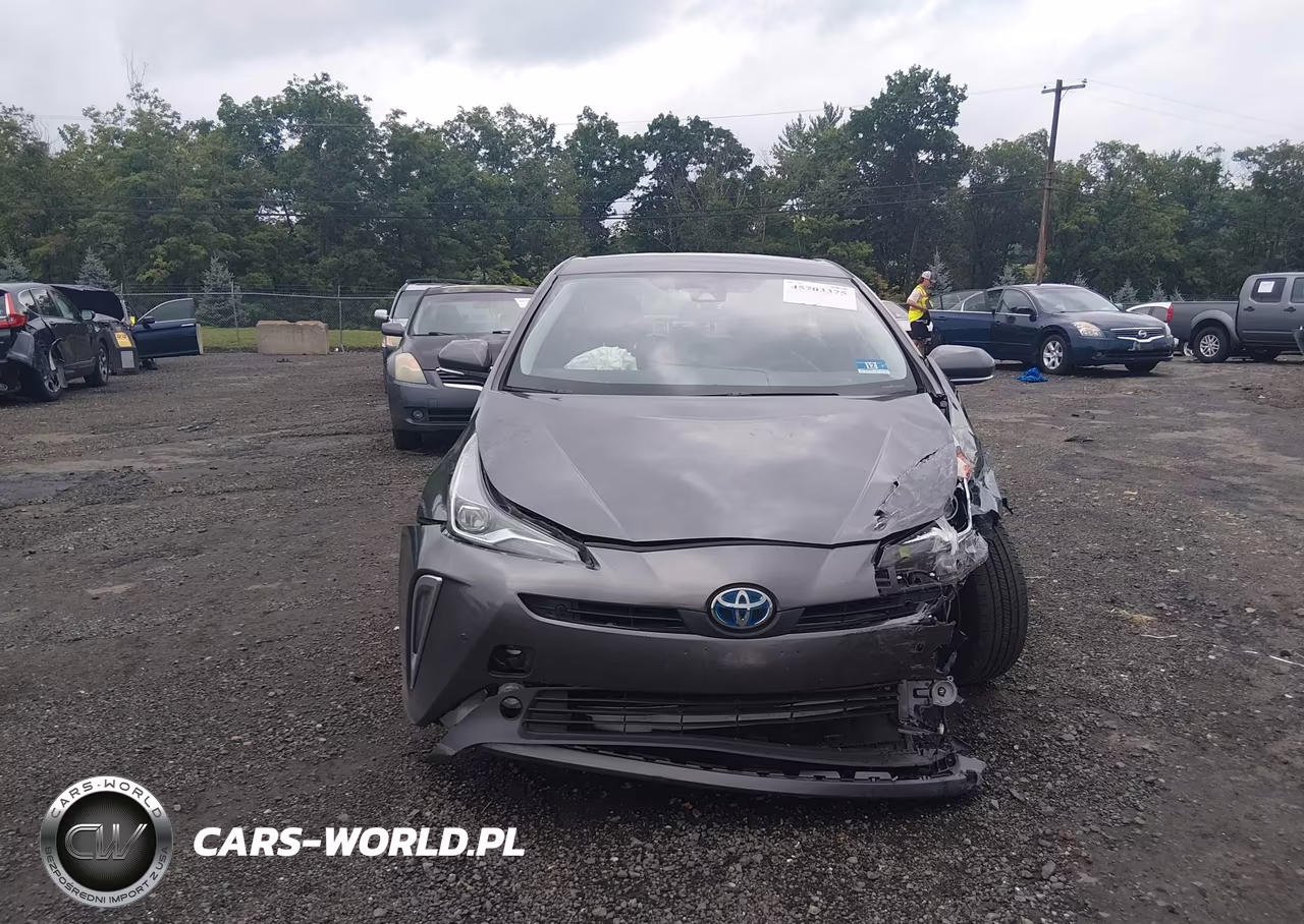 2020 Toyota Prius Xle Awd-E VIN:JTDL9RFU1L3022142 - 12